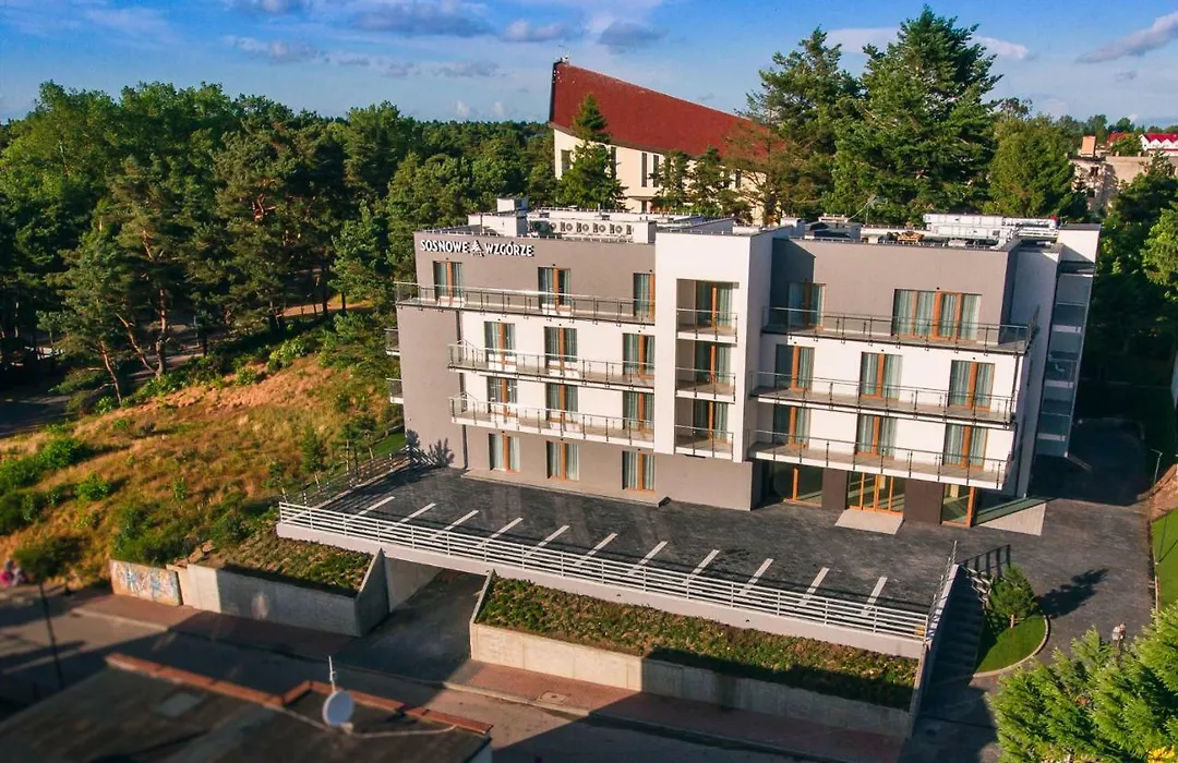 Villa Sosnowe Wzgórze-1